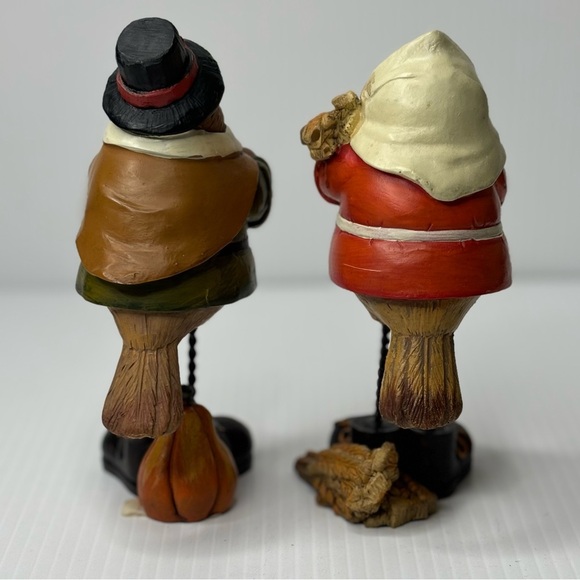 Thanksgiving Pilgrim Bird Figurines (set of 2) - Picture 3 of 13